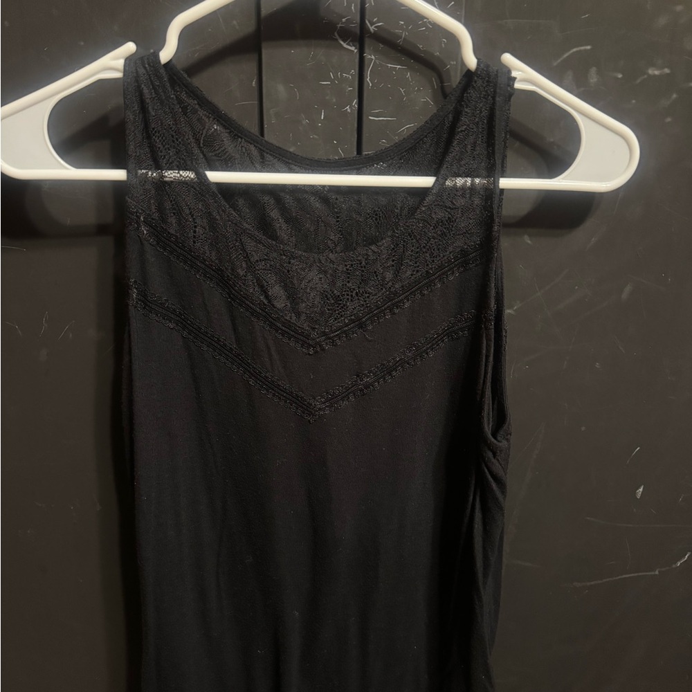 Black Sleeveless Top